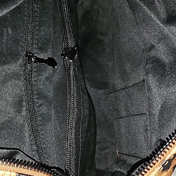 Leopard Print Backpack with Multicolored Shoulder Strap and Wristlet NWOT - Picture 9 of 12